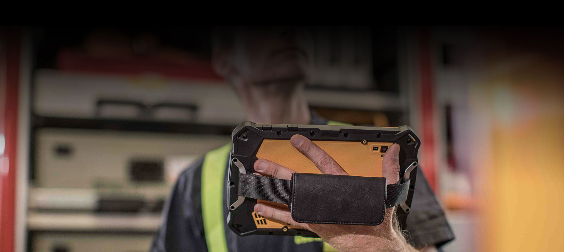 安卓工业平板/GPS/加固三防/手持/便携/4G通话