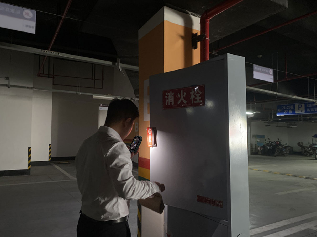 朗界RugGear:公网对讲助推物业服务数字化转型升级 朗界RugGear:公网对讲助推物业服务数字化转型升级